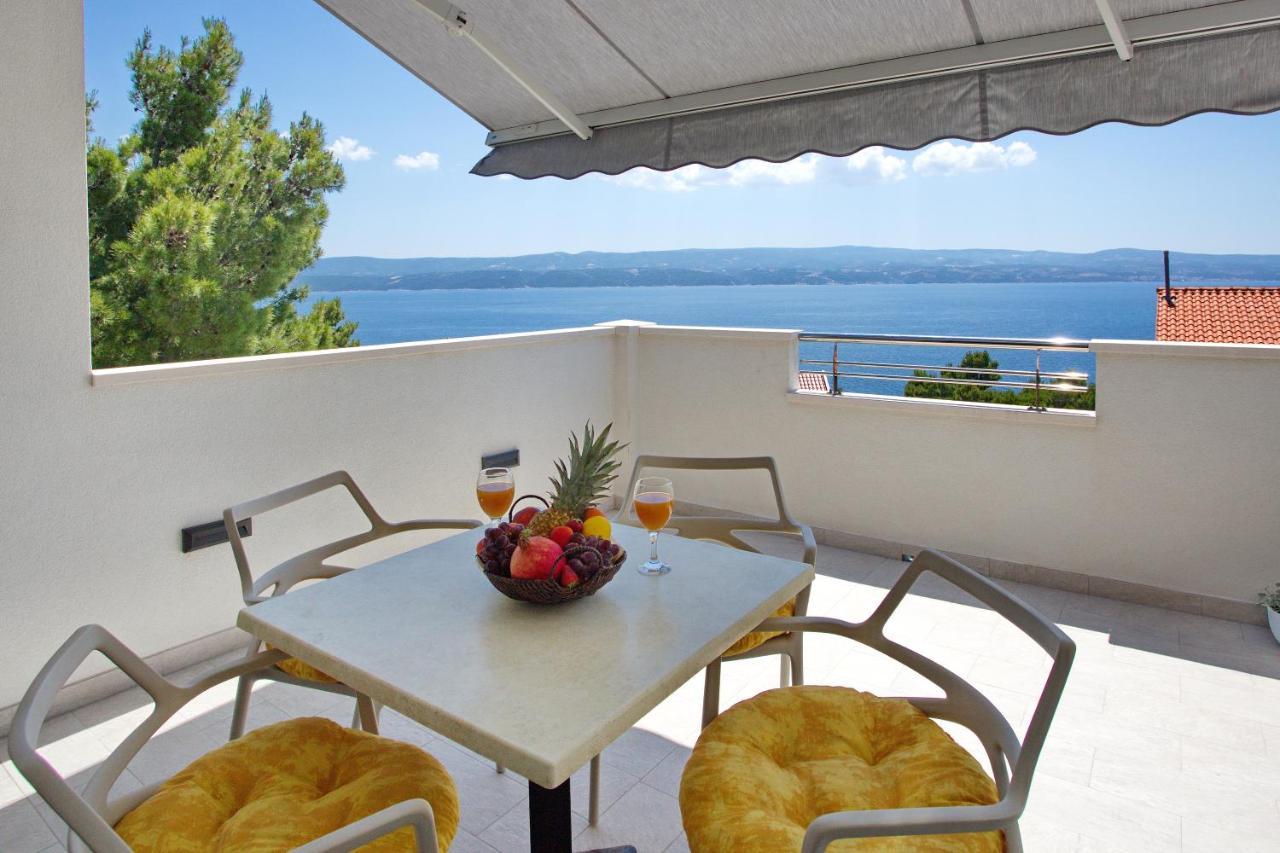 Nemira Beach Getaway Omiš Buitenkant foto